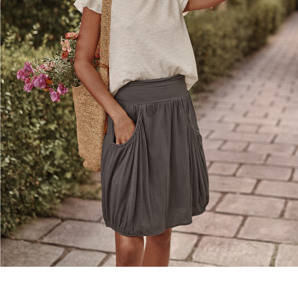 Garnet Hill Gray Knee-Length Bubble Skirt